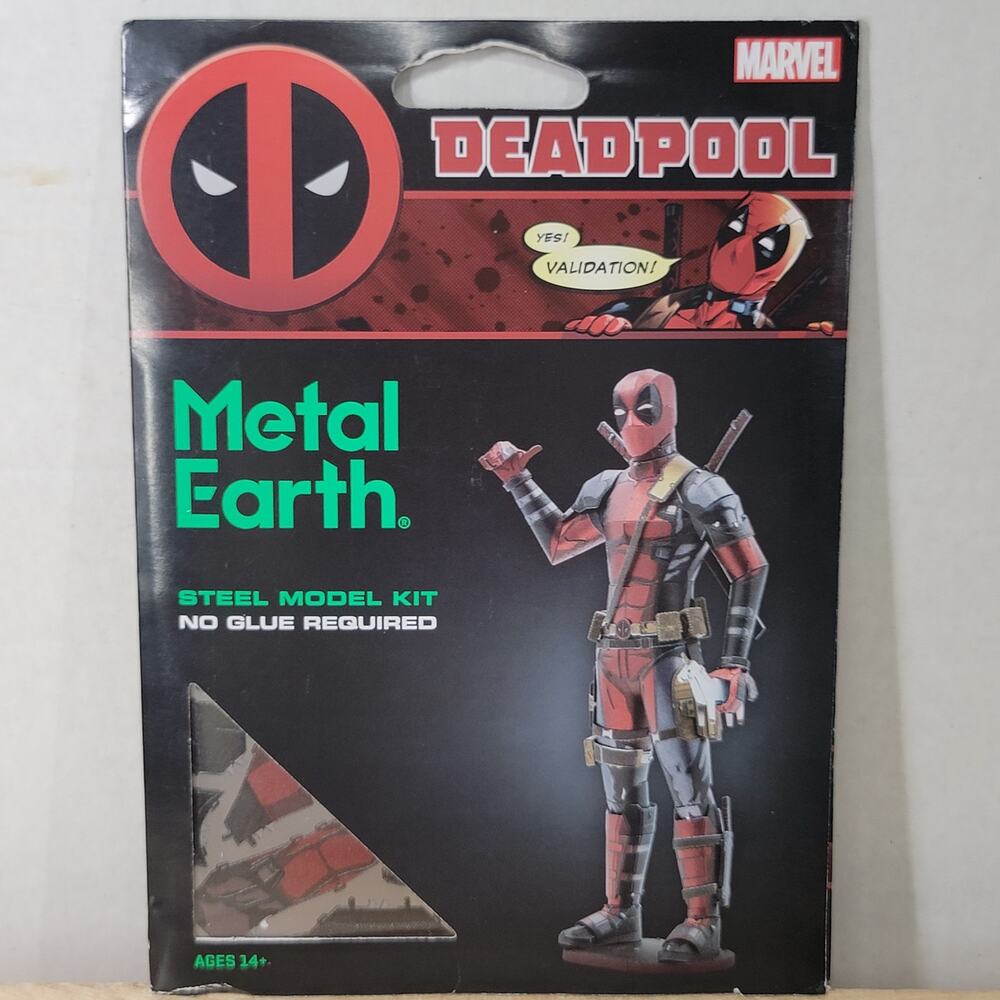 Metal Earth Marvel DeadPool - NEW / SEALED